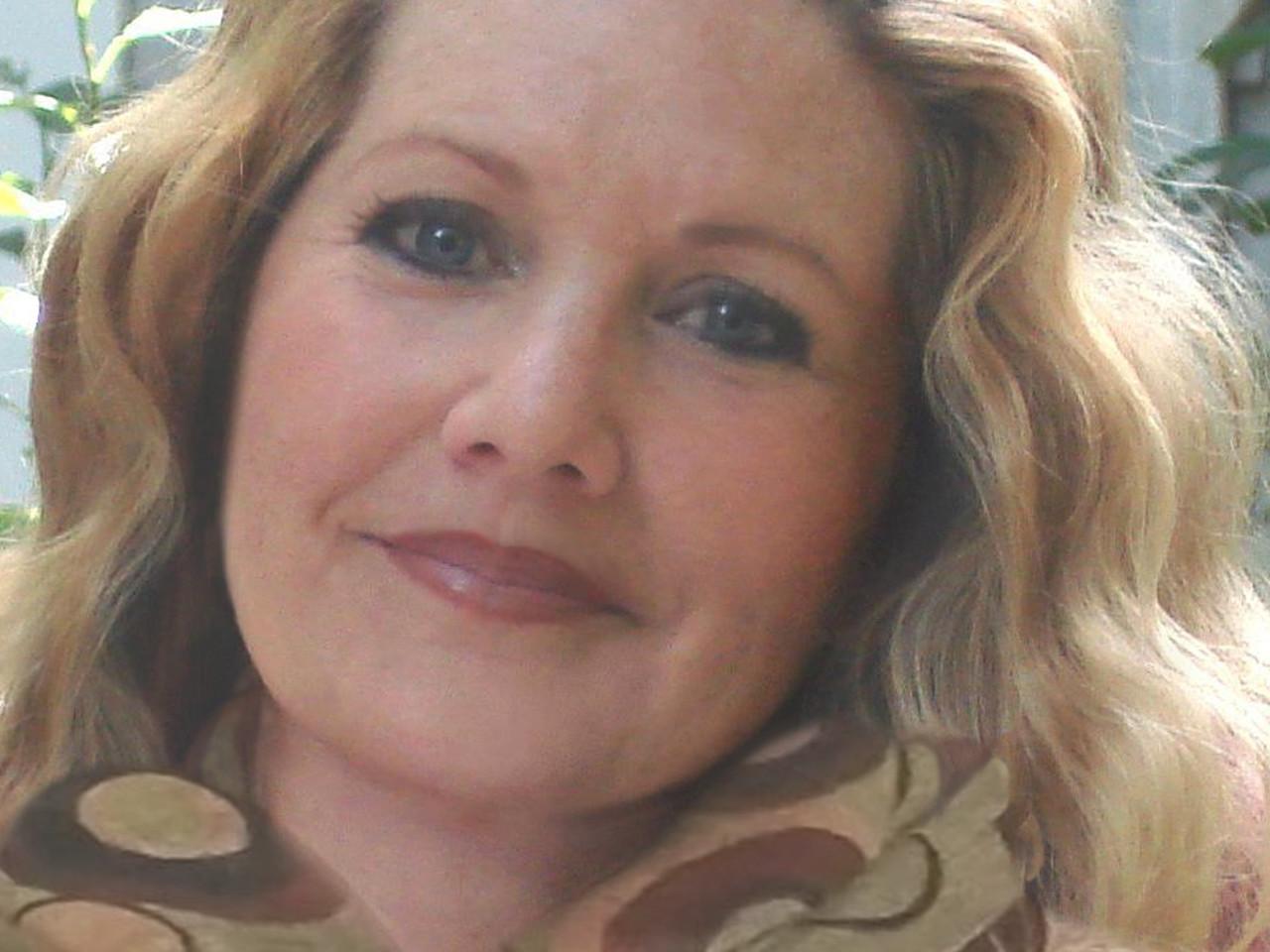 Photo of Artist